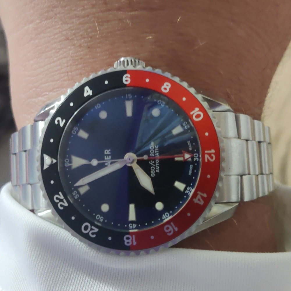 G7 Meridian Navy/Red - 39mm Swiss GMT